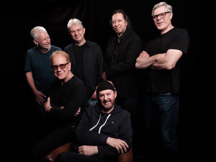 Oysterband:  'A Long Long Goodbye'